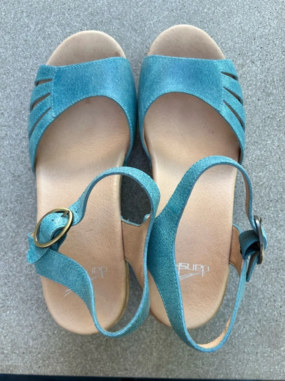 Dansko Sky Blue/ Turquoise Leather Slingback Clog Sandals - Like New! - Picture 1 of 10